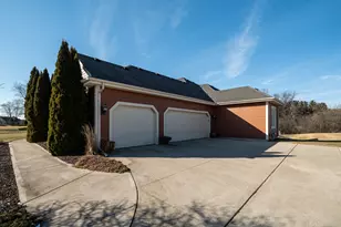 S101W32920 West Pointe Dr, Mukwonago, WI 53149 - Photo 53