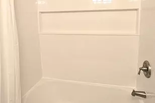 8525 W Lisbon Ave, Milwaukee, WI 53222 - Photo 9