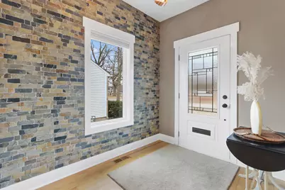 529  Warren St, Lake Geneva, WI 53147 - Photo 3