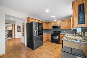 1914 E Sunset Dr, Waukesha, WI 53189 - Photo 13