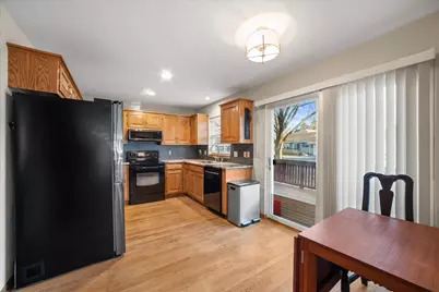 1914 E Sunset Dr, Waukesha, WI 53189 - Photo 11