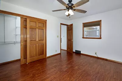 18700  Moor Ct, Brookfield, WI 53045 - Photo 17