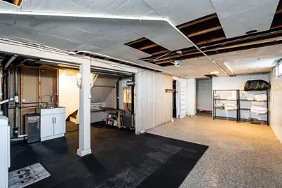 3200 S Chase Ave, Milwaukee, WI 53207 - Photo 15