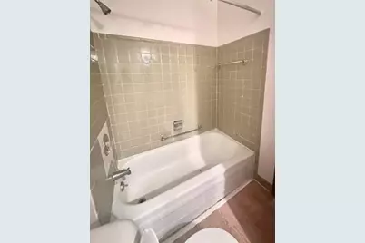 7721 N 60th St, Milwaukee, WI 53223 - Photo 5