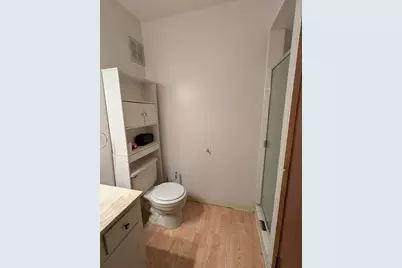 7721 N 60th St, Milwaukee, WI 53223 - Photo 17