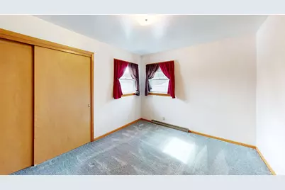 1525  George St, Manitowoc, WI 54220 - Photo 11