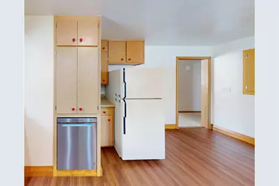 1525  George St, Manitowoc, WI 54220 - Photo 7