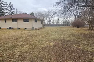 N2285 County Rd D Rd, Hebron, WI 53538 - Photo 9