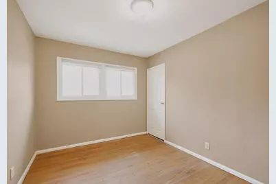 4847 N 48th St, Milwaukee, WI 53218 - Photo 7