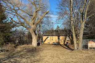 8651 N 68th St, Milwaukee, WI 53223 - Photo 25