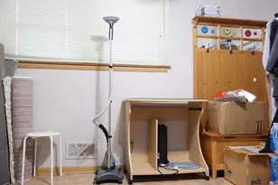 5542 W Jerelyn Pl, Milwaukee, WI 53219 - Photo 31