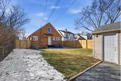 2846 N 81st St, Milwaukee, WI 53222 - Photo 29