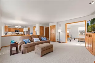 W210N16521 Woodshire Ct, Jackson, WI 53037 - Photo 15