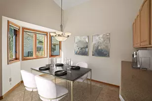 6331 Kingsview Dr, Racine, WI 53406 - Photo 11