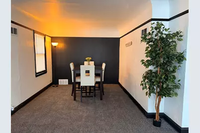 4235 W Fairmount Ave, Milwaukee, WI 53209 - Photo 1