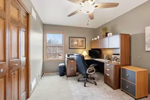 581 Hartridge Dr, Hartland, WI 53029 - Photo 13