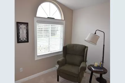 S77W19447  Lakewood Dr #21, Muskego, WI 53150 - Photo 11