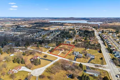 3238  Hawthorne Ln, Hartford, WI 53027 - Photo 29