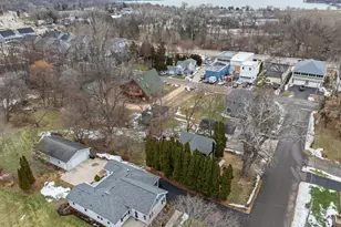 132 Fontana Ave, Fontana, WI 53125 - Photo 77