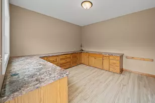 132 Fontana Ave, Fontana, WI 53125 - Photo 57