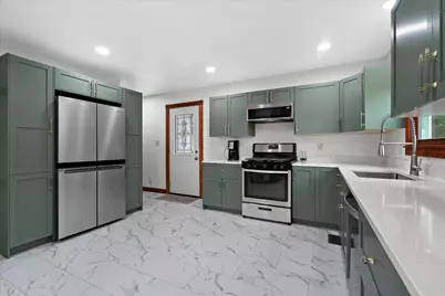 520 N Milwaukee St, Plymouth, WI 53073 - Photo 9