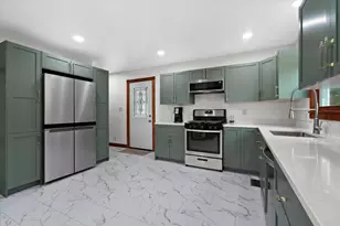 520 N Milwaukee St, Plymouth, WI 53073 - Photo 11