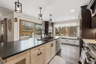 3770 Klondike Ct, Brookfield, WI 53045 - Photo 5