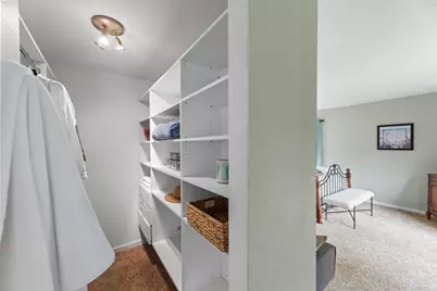 1722  Journeys Dr, Delafield, WI 53029 - Photo 27