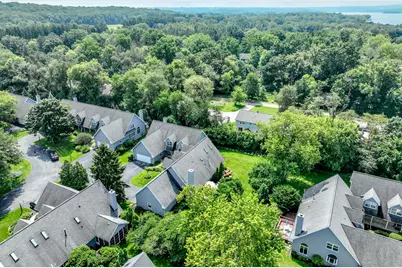 1722  Journeys Dr, Delafield, WI 53029 - Photo 43