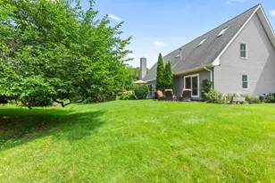 1722 Journeys Dr, Delafield, WI 53029 - Photo 37