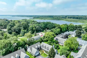 1722 Journeys Dr, Delafield, WI 53029 - Photo 45