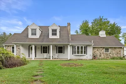 9370 S 46th St, Franklin, WI 53132 - Photo 3