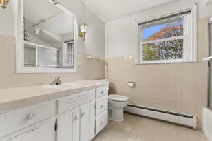 9370 S 46th St, Franklin, WI 53132 - Photo 27