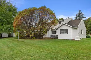 9370 S 46th St, Franklin, WI 53132 - Photo 45