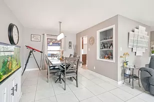 2304 85th St, Kenosha, WI 53143 - Photo 5