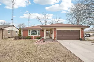 2304 85th St, Kenosha, WI 53143 - Photo 1