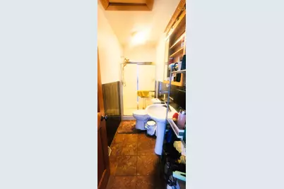 6625  Washington Ave, Racine, WI 53406 - Photo 9