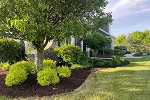 1260 4 Winds Wy, Hartland, WI 53029 - Photo 5