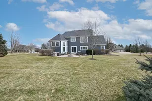 1260 4 Winds Wy, Hartland, WI 53029 - Photo 11