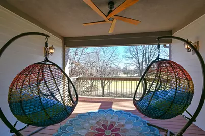 7513 W Tuckaway Pines Cir, Franklin, WI 53132 - Photo 17