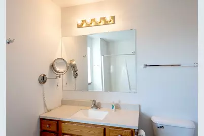 8679  Old Green Bay Rd, Pleasant Prairie, WI 53158 - Photo 21