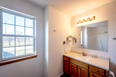 8679  Old Green Bay Rd, Pleasant Prairie, WI 53158 - Photo 19