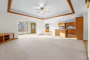 1016 Pheasant Ln, Horicon, WI 53032 - Photo 7