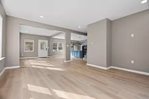 1436 W Fiesta Ln, Mequon, WI 53092 - Photo 11