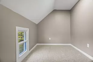 1436 W Fiesta Ln, Mequon, WI 53092 - Photo 23