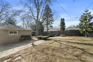 726 Orchard St, Racine, WI 53405 - Photo 41