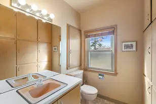 726 Orchard St, Racine, WI 53405 - Photo 13