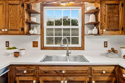 18665  Le Chateau Dr, Brookfield, WI 53045 - Photo 13