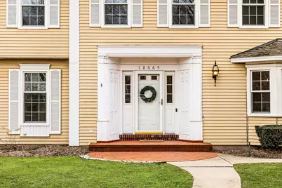 18665  Le Chateau Dr, Brookfield, WI 53045 - Photo 3