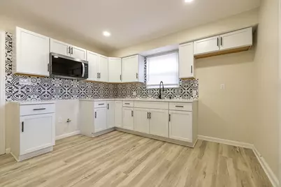 3604 W Rogers St, Milwaukee, WI 53215 - Photo 17